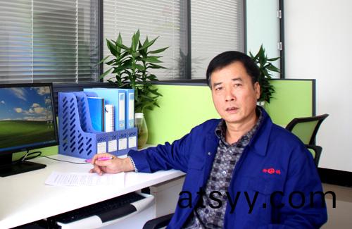 【鄭(zheng)鍋(guo)人(ren)物(wu)】隨劉(liu)紹清(qing)看(kan)鄭鍋金牌安裝服(fu)務(wu)