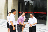 河(he)南省(sheng)商務廳(ting)副(fu)廳長張雷明蒞(li)臨(lin)鄭(zheng)鍋(guo)調研 -3